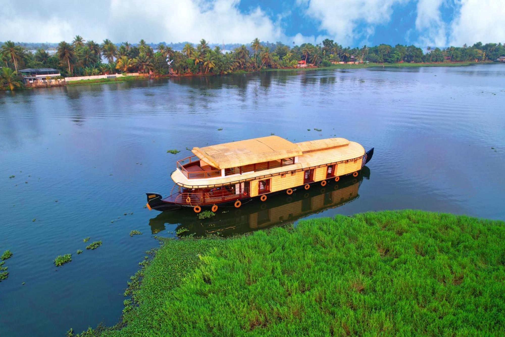 Indraprasthamlakecruise Alappuzha Екстериор снимка
